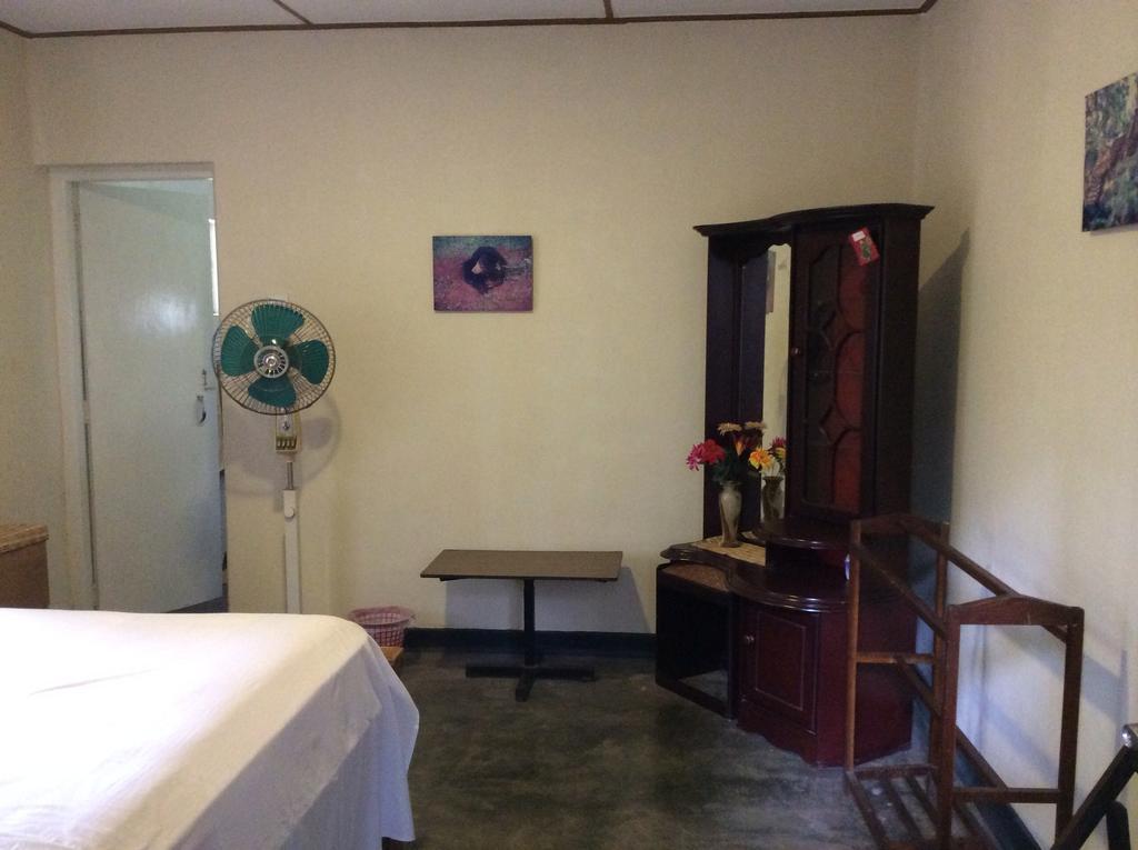 Hotel Mount Haven Kandy Exterior foto